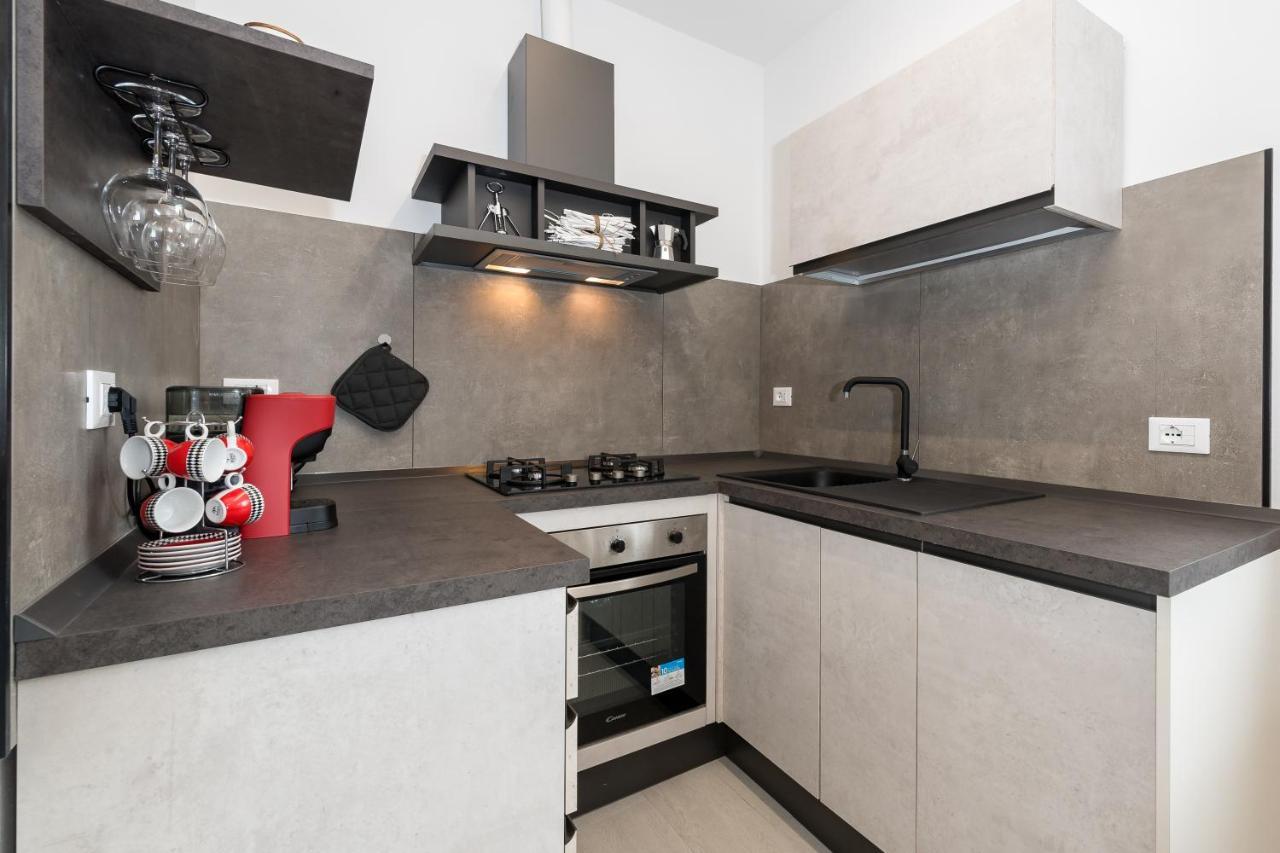 Obsidian -Centro- Wifi + Free Parking Apartment Ravenna Ngoại thất bức ảnh