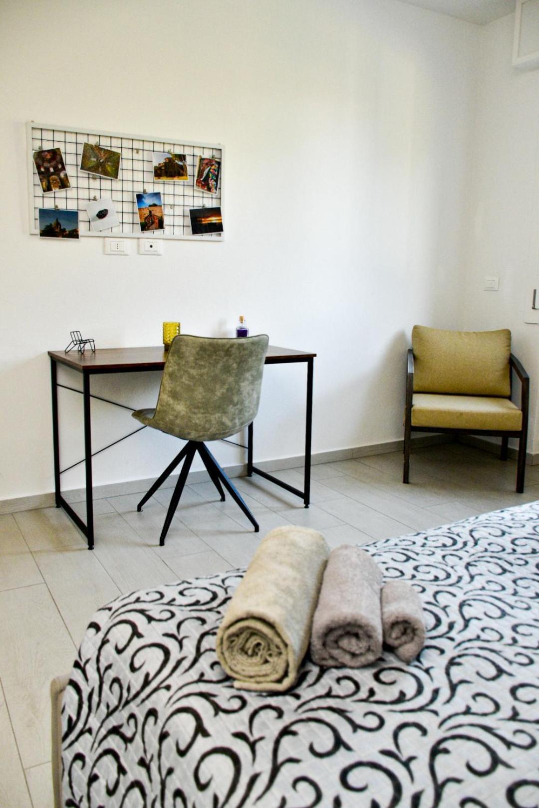 Obsidian -Centro- Wifi + Free Parking Apartment Ravenna Ngoại thất bức ảnh